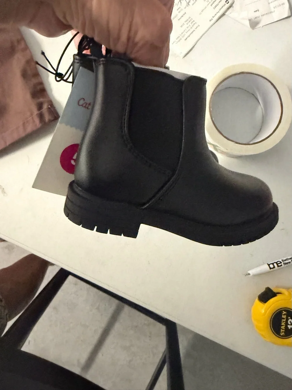 Boots, girls, cat and Jack Chelsea black size 5, new with tags